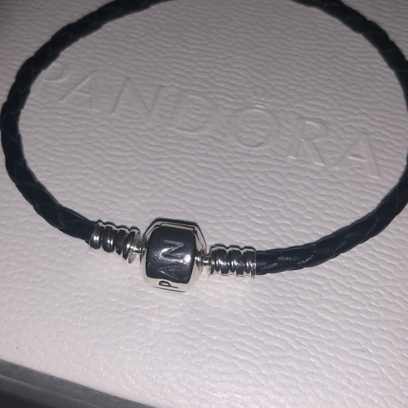 Pandora leather sliver bracelet 7.5 inches strong barrel closure excellent - Picture 2 of 2